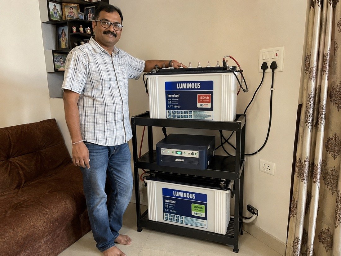 Customer with double battery bank on a NIRI multi-tier rack